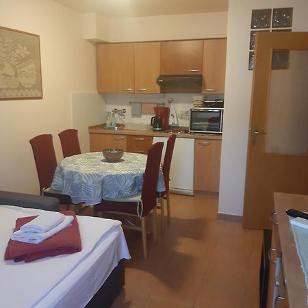 Adria Vrsar Apartment Exterior foto