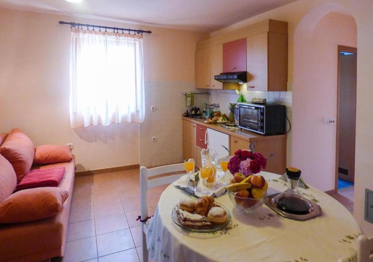 Adria Vrsar Apartment Exterior foto